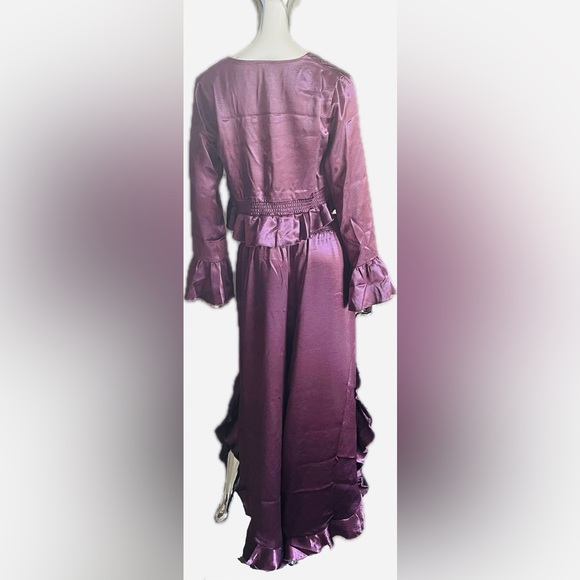 ⭐️Host Pick⭐️BNWT Free People Chasing Love Ruffle Satin Pajamas - Picture 4 of 9